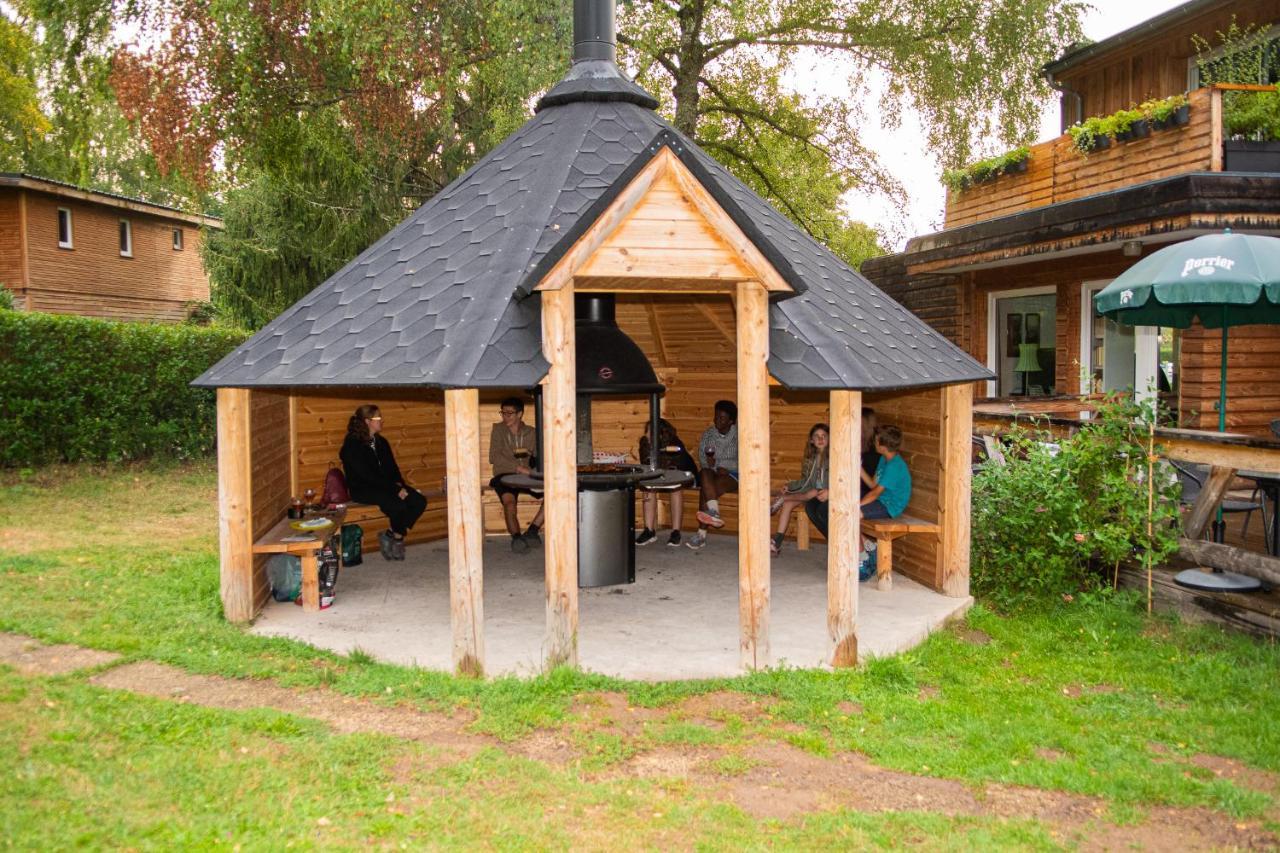 Camping Les Vernieres La Bourboule Sancy Exterior foto