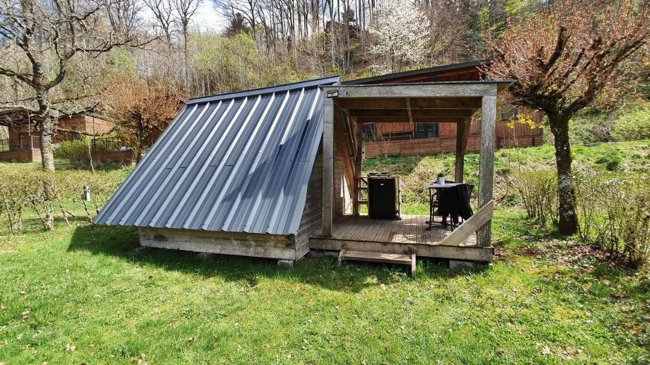 Camping Les Vernieres La Bourboule Sancy Exterior foto