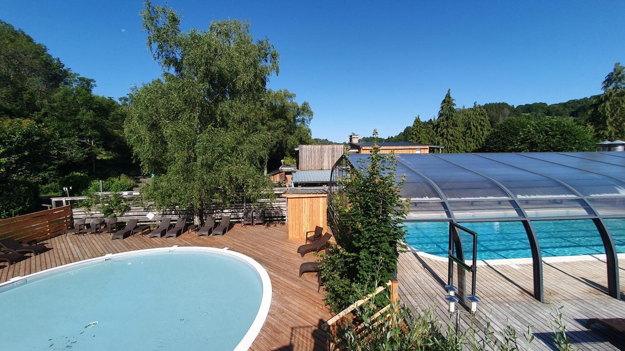 Camping Les Vernieres La Bourboule Sancy Exterior foto